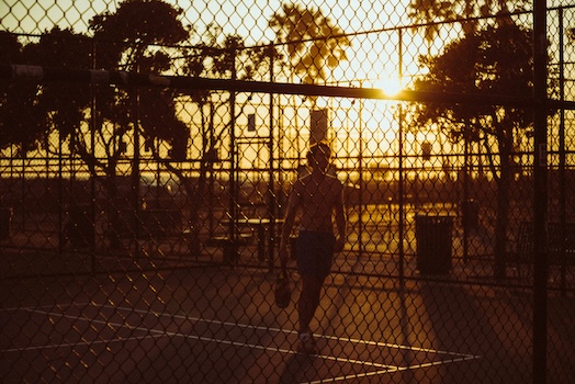 28.06.2024 - 19 Uhr: Mitternachtsturnier Tennis & Boule für Erwachsene